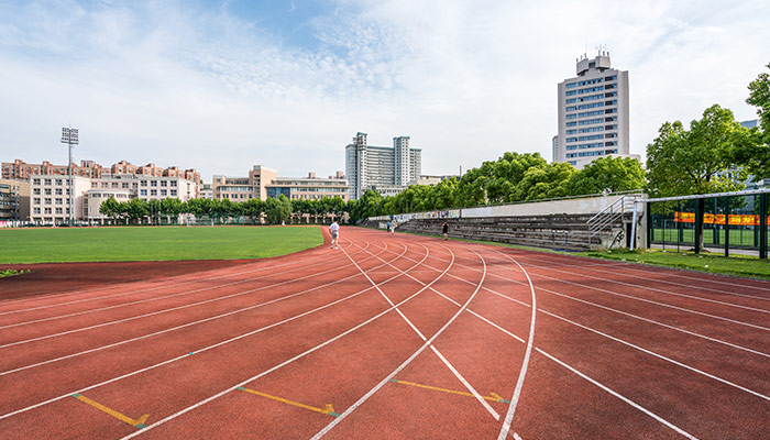 大学.jpg