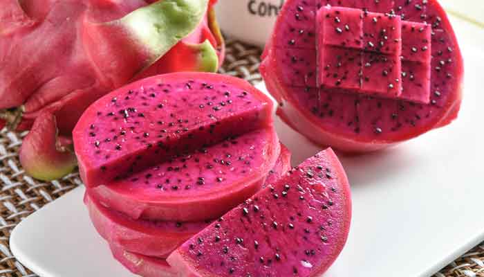 火龙果2.jpg 火龙果2.jpg