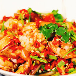 小葱米椒铺盖虾