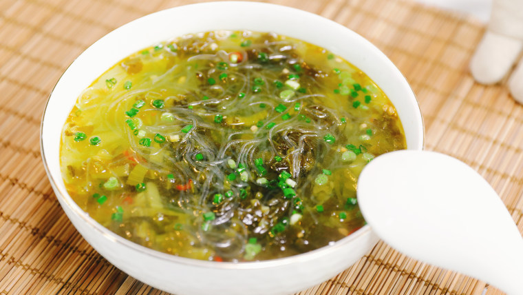 酸菜粉丝汤